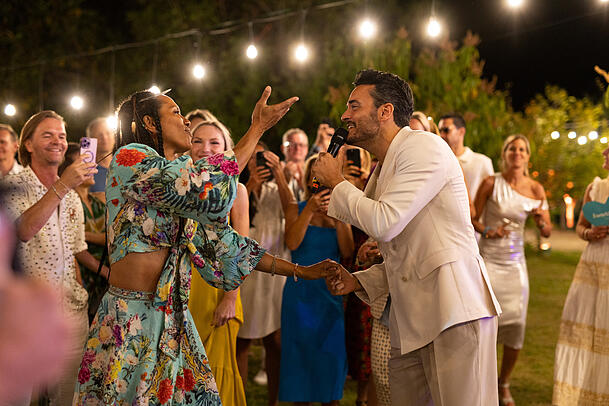 Giovanni Zarrella brachte mit italienischem Charme und seinen Hits die G&auml;ste im Forte Village Resort zum Strahlen