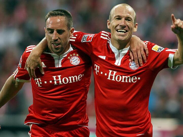 Ein seltenes Bild: Gemeinsam konnten Franck Ribéry (l.) und Arjen Robben bisher kaum jubeln für den FC Bayern.