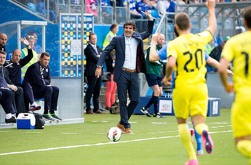 Dinamo Zagrebs Coach Zoran Mamic während der dritte Qualifikationsrunde zur Champions League - beim Rückspiel im norwegischen Molde.