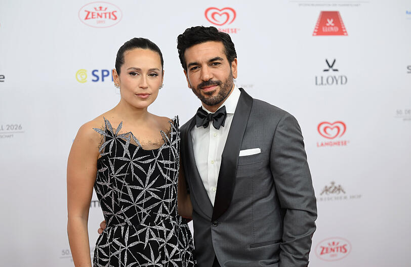 Elyas M'Barek und Jessica Riso noch vor wenigen Monaten beim 50. Deutschen Filmball im Bayerischen Hof in München. Vor wenigen Wochen gab der Schauspieler seine Trennung bekannt - darüber sprechen will Elyas M'Barek auf Nachfrage der AZ im Interview nicht. Elyas M'Barek und Jessica Riso noch vor wenigen Monaten beim 50. Deutschen Filmball im Bayerischen Hof in München. Vor wenigen Wochen gab der Schauspieler seine Trennung bekannt - darüber sprechen will Elyas M'Barek auf Nachfrage der AZ im Interview nicht.