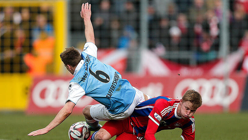 Am Sonntag wird wieder die Nummer eins der Stadt gesucht: Das Hinspiel mit den kleinen Bayern als Gastgeber endete trotz starker Löwen 0:0. Am Sonntag wird wieder die Nummer eins der Stadt gesucht: Das Hinspiel mit den kleinen Bayern als Gastgeber endete trotz starker Löwen 0:0.