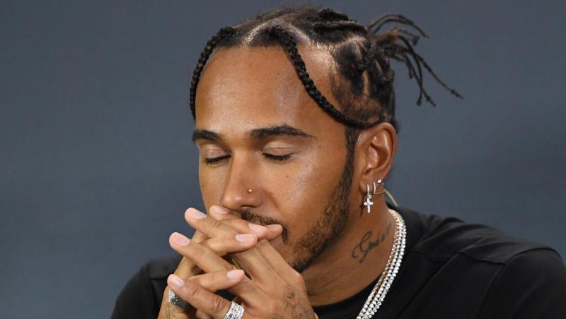 In Singapur könnte dem Formel-1-Weltmeister Lewis Hamilton auch die schwüle Hitze zu schaffen machen. In Singapur könnte dem Formel-1-Weltmeister Lewis Hamilton auch die schwüle Hitze zu schaffen machen.