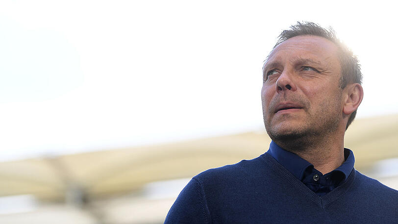 Hannover-Trainer André Breitenreiter kann mit seiner Mannschaft nicht mehr direkt absteigen.