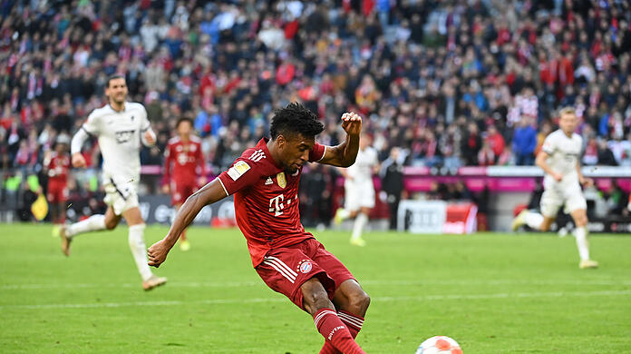 "Natürlich würde ich gerne noch viele, viele Jahre mit ihm zusammenarbeiten", sagt Bayern-Trainer Julian Nagelsmann über Außenstürmer Kingsley Coman.