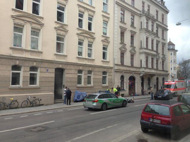 An der Gebsattelstraße hat die AZ-Leserin schon viele Unfälle beobachtet, so wie neulich, zwischen einem BMW- und einem Motorradfahrer.