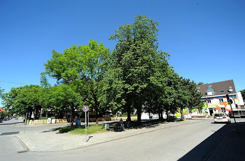 Bisher ist es ziemlich kahl am Oertelplatz, die Pläne sollen ein echtes Zentrum entstehen lassen.