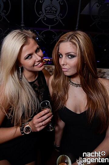 Das neue Jahr kann kommen! Im Crown's Club ist alles angerichtet für einen heißen Neujahrstanz. Mehr Bilder unter: www.nachtagenten.de