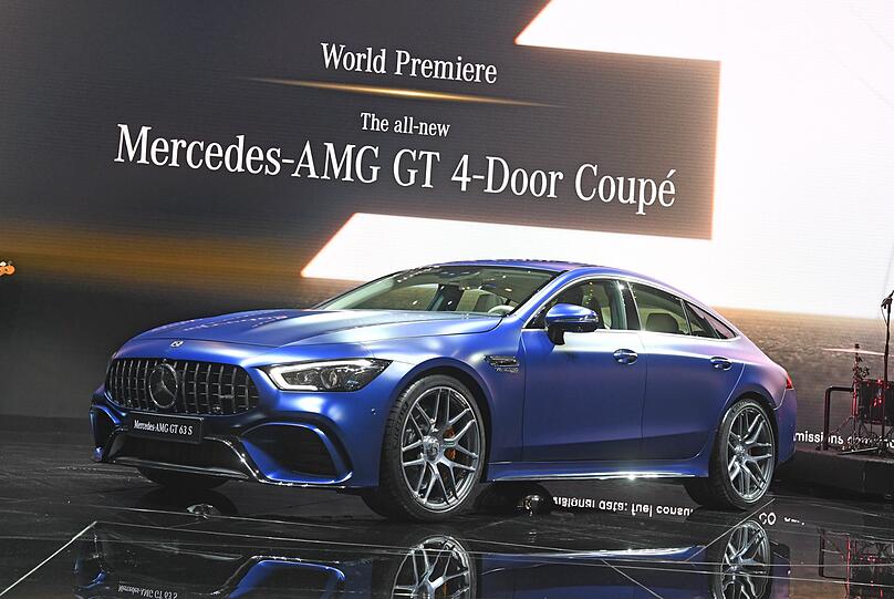 Laut, schnell und wahnsinnig teuer - die Highlights vom Genfer Autosalon. Klicken Sie sich durch!