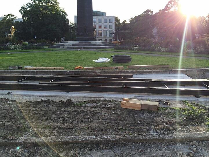 Die Großbaustelle am Karolinenplatz