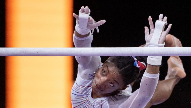 US-Star Simone Biles am Stufenbarren. US-Star Simone Biles am Stufenbarren.