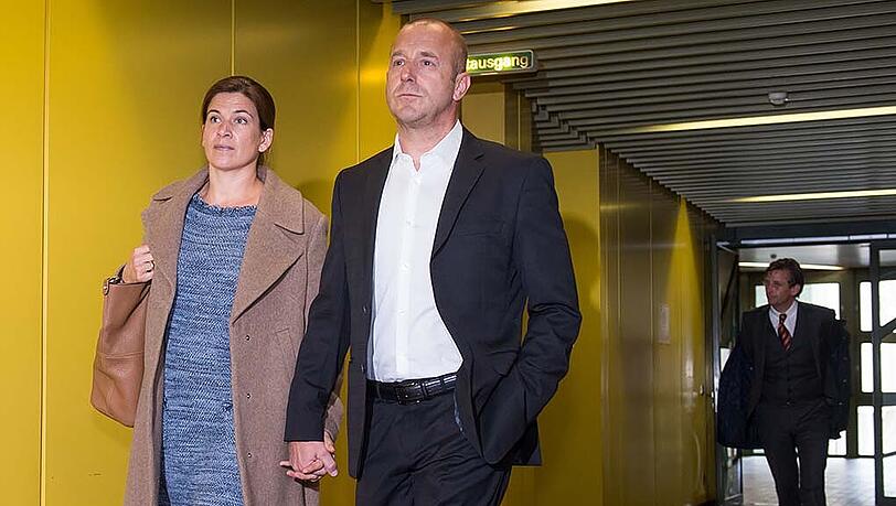 Der Schauspieler Heino Ferch und seine Frau Marie-Jeanette am Dienstag im Münchner Landgericht. Der Schauspieler Heino Ferch und seine Frau Marie-Jeanette am Dienstag im Münchner Landgericht.