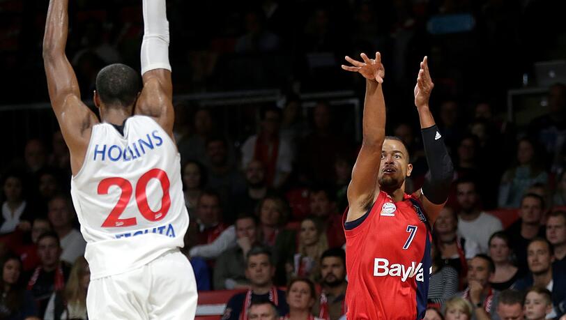 "Jetzt sind wir endlich in den Playoffs angekommen", erklärt Alex King und sagt auch von sich selbst: "Ich bin ready." "Jetzt sind wir endlich in den Playoffs angekommen", erklärt Alex King und sagt auch von sich selbst: "Ich bin ready."