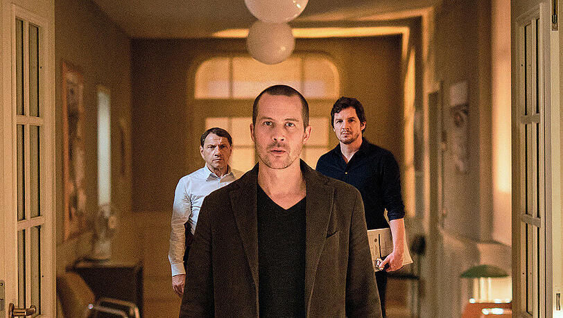 Barnaby Metschurat als Oliver Manlik in "Tatort: Der Welten Lohn". Barnaby Metschurat als Oliver Manlik in "Tatort: Der Welten Lohn".