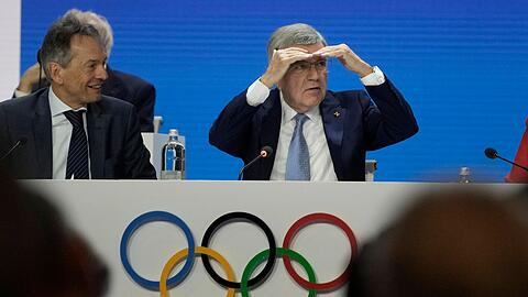Sucht seinen Nachfolger: IOC-Präsident Thomas Bach (r).