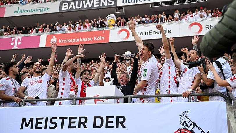 Friedhelm Funkel machte den siebten FC-Aufstieg perfekt