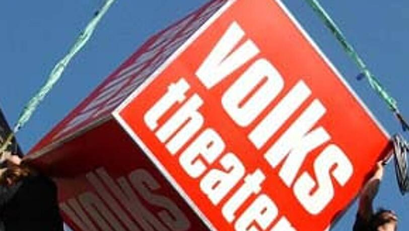 Das Volkstheater in der Brienner Straße: Sanierungsbedürftig. Das Volkstheater in der Brienner Straße: Sanierungsbedürftig.