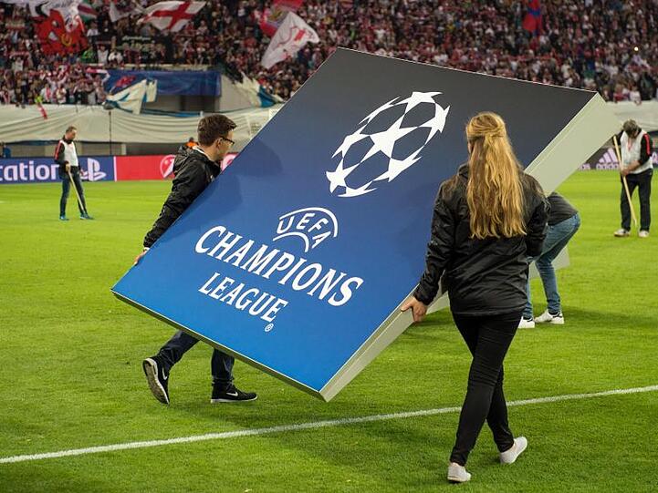 Auch eine mögliche Fortsetzung der Fußball-Champions-League ist unklar.