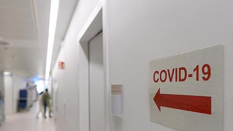 Angesichts steigender Corona-Infektionszahlen wächst abermals die Sorge vor einer Überlastung der Krankenhäuser.