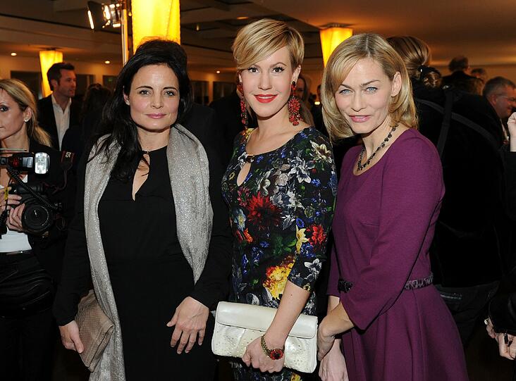 Elisabeth Lanz (l-r), Wolke Hegenbarth und Gesine Cukrowski
