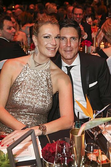Ball des Sports: Maria Höfl-Riesch und Marcus Höfl