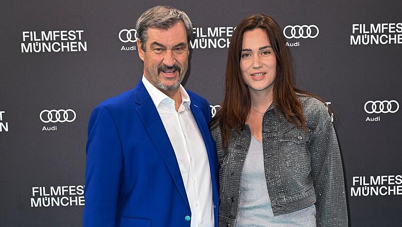 Gloria-Sophie Burkandt, Tochter von Markus Söder, denkt im Falle einer AfD-Regierung in Deutschland über eine Auswanderung nach. Gloria-Sophie Burkandt, Tochter von Markus Söder, denkt im Falle einer AfD-Regierung in Deutschland über eine Auswanderung nach.