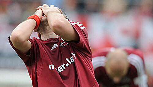 Entsetzen: Der Club ist abgestiegen. Entsetzen: Der Club ist abgestiegen.