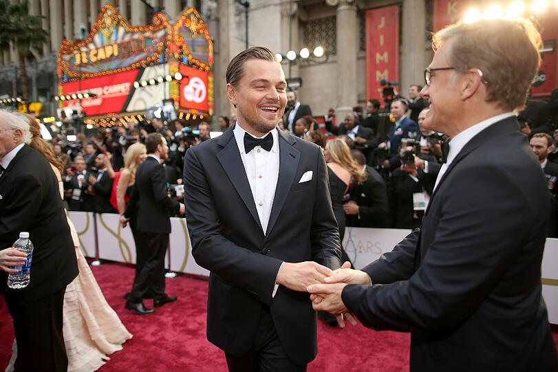 Leonardo Di Caprio begrüßt Christoph Waltz