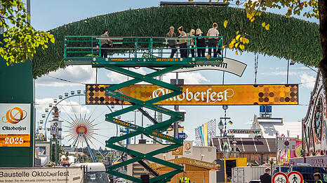 Anfang Juli soll es schon mit dem Aufbau f&uuml;r die Wiesn losgehen. Doch drei Zelte haben noch keinen Zuschlag erhalten. Ob das rechtzeitig klappt?