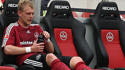 Rund sechs Millionen Euro Ablöse sollen mögliche Kaufinteressenten abschrecken: Damit Andreas Wolf auch in der Zweiten Liga beim Club kickt.