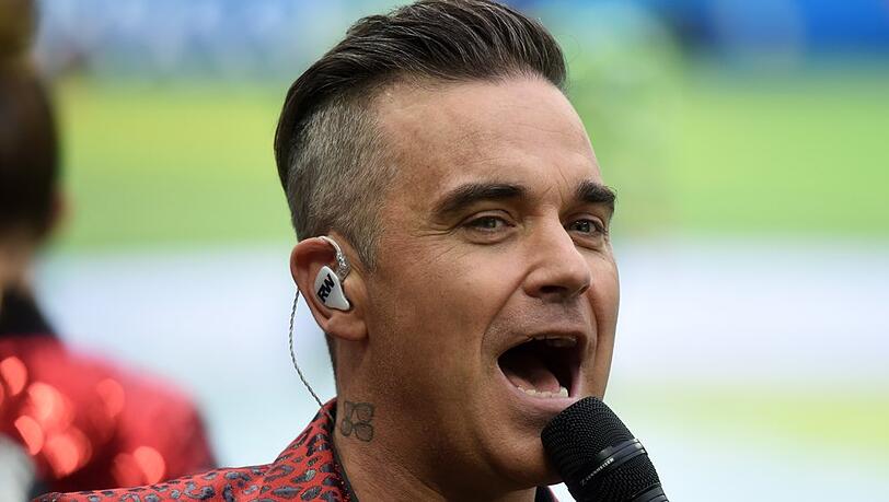 Ist Robbie Williams bald Besitzer eines Fußballklubs?