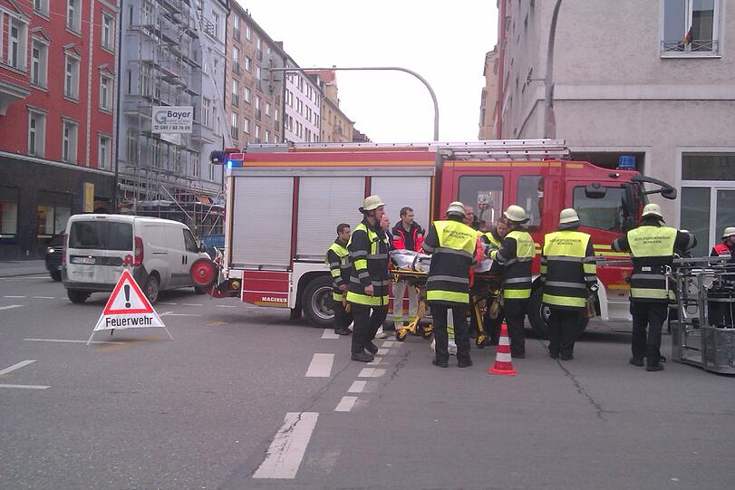 Spektakuläre Rettung in der Ludwigsvorstadt: Die Bilder vom Einsatz.