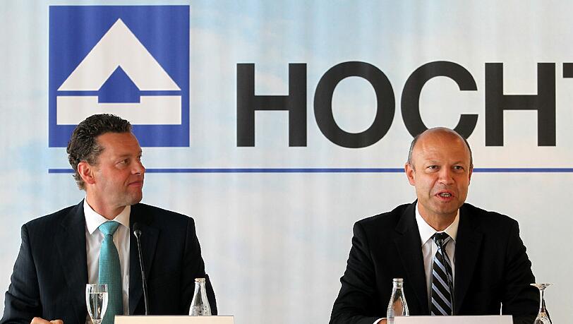 Hochtief präsentiert eine tiefrote Halbjahresbilanz: Konzernchef Frank Stieler und Finanzvorstand Burkhard Lohr bei der Pressekonferenz. Hochtief präsentiert eine tiefrote Halbjahresbilanz: Konzernchef Frank Stieler und Finanzvorstand Burkhard Lohr bei der Pressekonferenz.