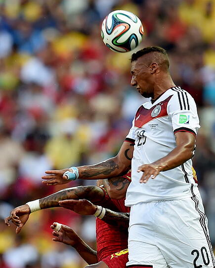 Bei Jérôme Boateng verhält es sich anders: Der Bayern-Innenverteidiger bekam von Bundestrainer Jogi Löw gegen die USA eine Pause verordnet und reist der DFB-Elf hinterher. Gegen Gibraltar wird er zur Verfügung stehen.