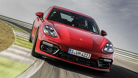 Überzeugende Leistung auf der Rennstrecke Bilster Berg: der Porsche Panamera GTS Sport Turismo.