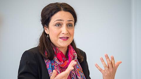 Direktorin Mirjam Zadoff kommentierte die Wiener Ente amüsiert: "Jetzt bin ich gerade mal seit Mai hier in München und habe eigentlich schon vor, eine Weile zu bleiben."