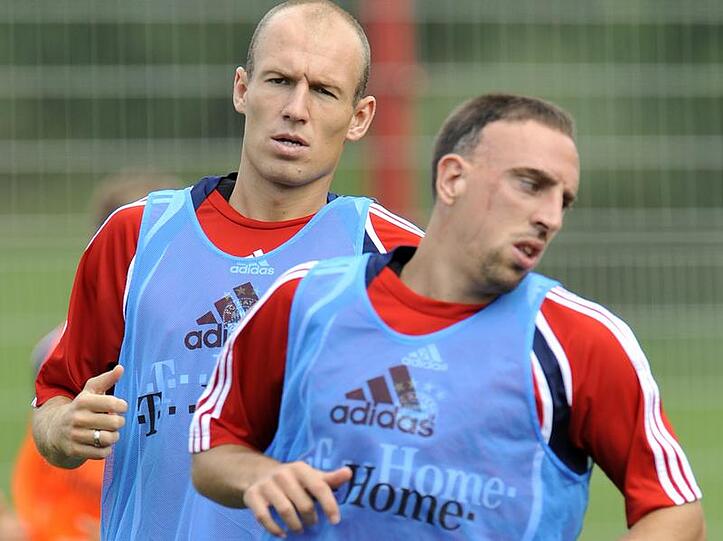 Arjen Robben (l.) und Franck Ribéry sind noch nicht fit genug für die Startelf.