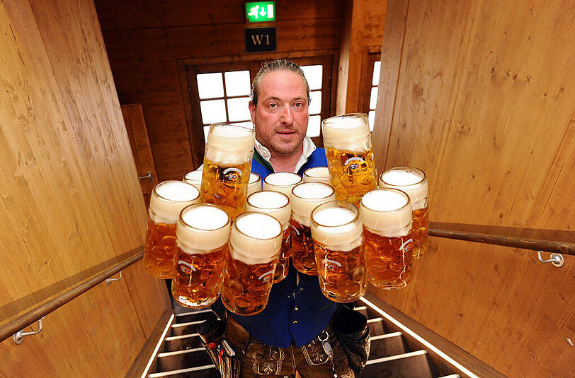 Sehen Sie hier weitere Impressionen vom mittleren Samstag auf dem Oktoberfest 2016.