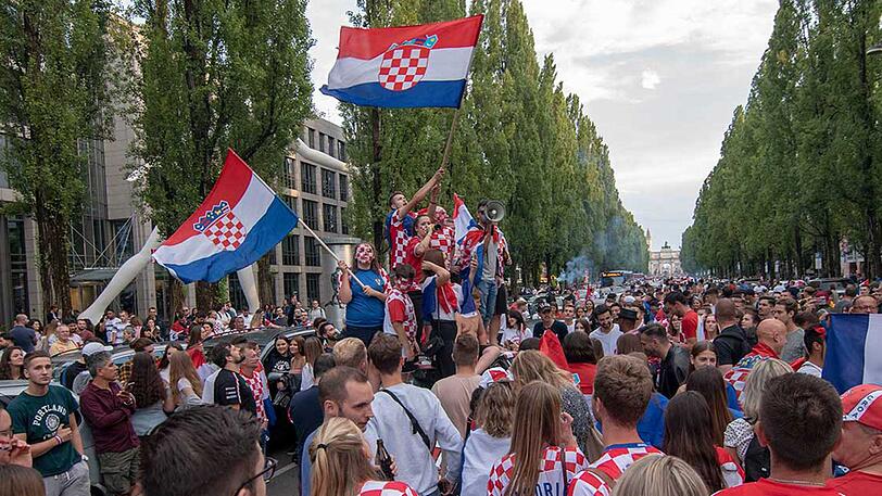 Hunderte Kroaten feierten am Sonntagabend die Vize-Weltmeisterschaft ihres Teams.