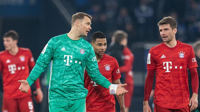 Vor einer Wiederaufnahme des Spielbetriebs müssen die Spieler des FC Bayern in Quarantäne.