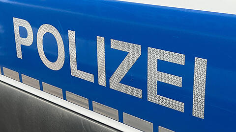 2,38 Promille: Die Streife stellte den Führerschein der 62-Jährigen sicher und fuhr sie zur Blutentnahme in eine Gautinger Klinik. (Symbolbild)
