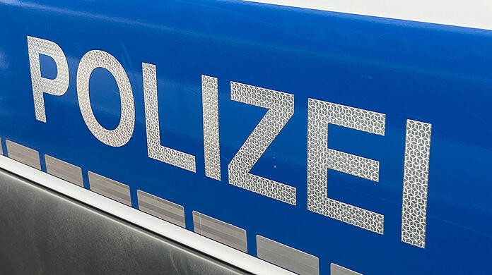 Nach dem Unfall in der Bad-Schachener-Straße startete die Polizei einen Zeugenaufruf. (Symbolbild)