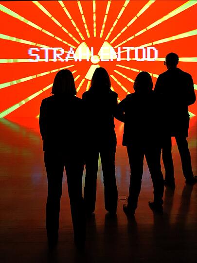 Tanz den Strahlentod &ndash; noch bis Sonntag im Kunstbau.