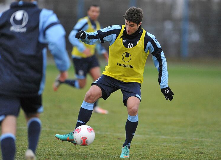 Jetzt geht's endlich wieder sportlich zur Sache: Der TSV 1860 startet in die Vorbereitung für die Rückrunde. Die Bilder vom Trainingsauftakt an der Grünwalder