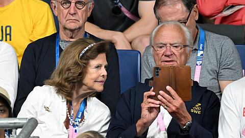 König Carl XVI. Gustaf und Königin Silvia ließen sich Bolls Abschied nicht entgehen.