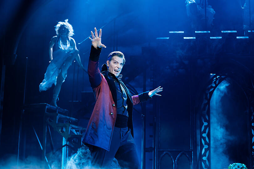 Herzklopfen und Gänsehaut pur garantiert: Wird das Publikum Draculas Ruf folgen und sich in die Dunkelheit verlieben? Herzklopfen und Gänsehaut pur garantiert: Wird das Publikum Draculas Ruf folgen und sich in die Dunkelheit verlieben?