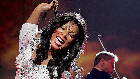 Wird sie die Feiern in den Clubs der Sonnenstraße, die das Filmfest begleiten, mitreißen? Donna Summer, Disco-Queen mit Münchner Vergangenheit.