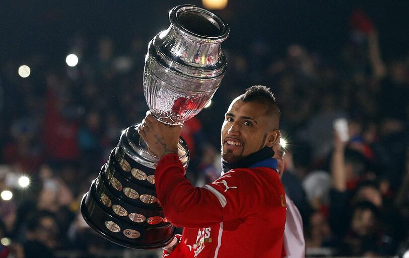 Zwischen Titeln und Skandalen. Sein größter Erfolg war zweifelsohne der Gewinn der Copa América mit Chile 2015