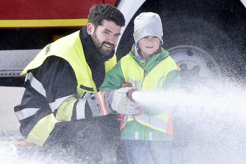 Auf der Theresienwiese präsentierten sich am Wochenende unter anderem die freiwillige Feuerwehr und andere Rettungs- sowie Hilfsorganisationen.