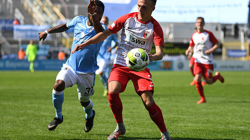 Kodjovi Koussou: Note 2. Bester Mann auf dem Platz! Die Augsburger bekamen den Dribbler mit der feinen Ballbehandlung nie in den Griff. Überragende Vorarbeit beim Tor von Mölders.