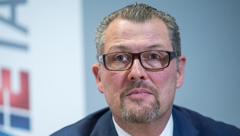 Rainer Dulger, Präsident von Gesamtmetall, hält seine Branche für "stark rezessionsgefährdet". Rainer Dulger, Präsident von Gesamtmetall, hält seine Branche für "stark rezessionsgefährdet".
